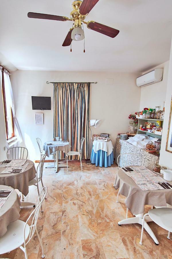 B&B Del Castello San Benedetto del Tronto Buitenkant foto