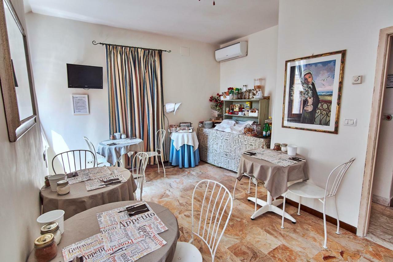 B&B Del Castello San Benedetto del Tronto Buitenkant foto